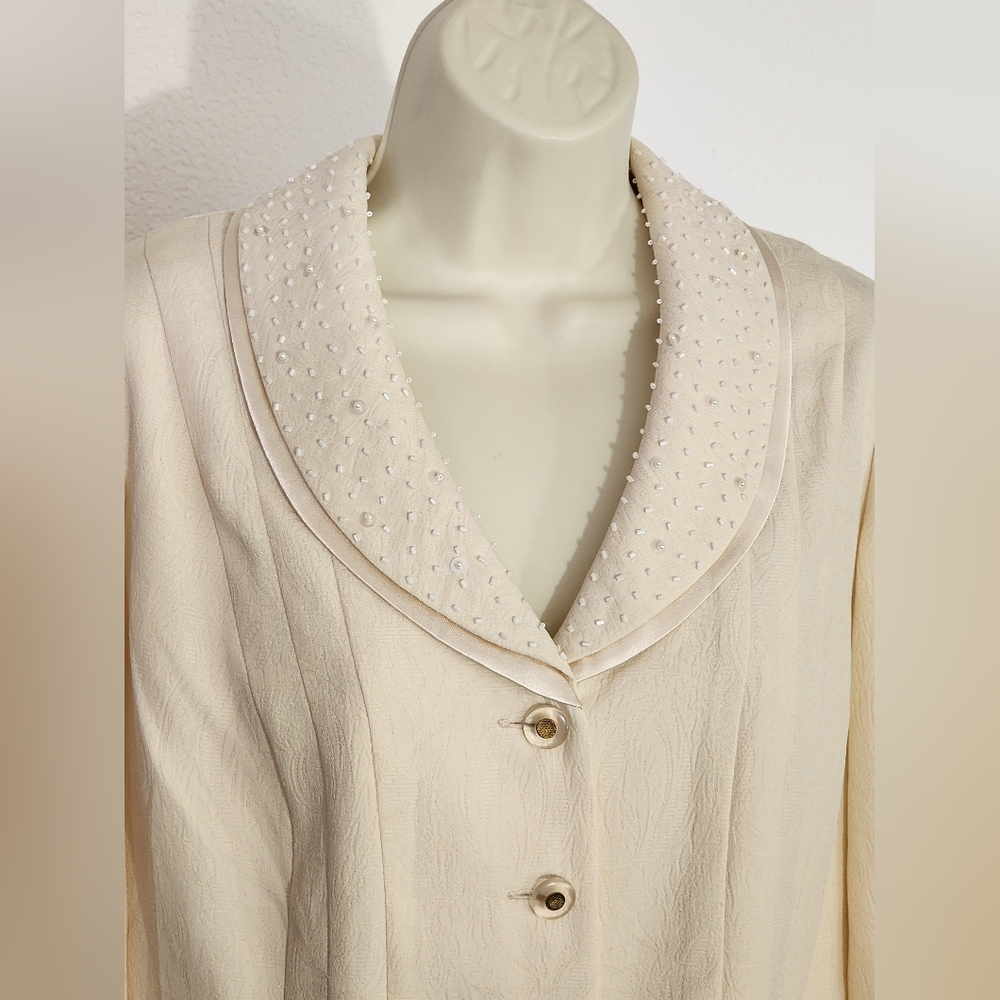 Danny & Nicole Chic Blazer with Textured Bead And Faux Pearl Collar Cream Size 8 - Picture 7 of 17